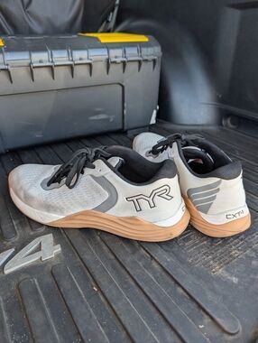 TYR CXT-1 Trainers